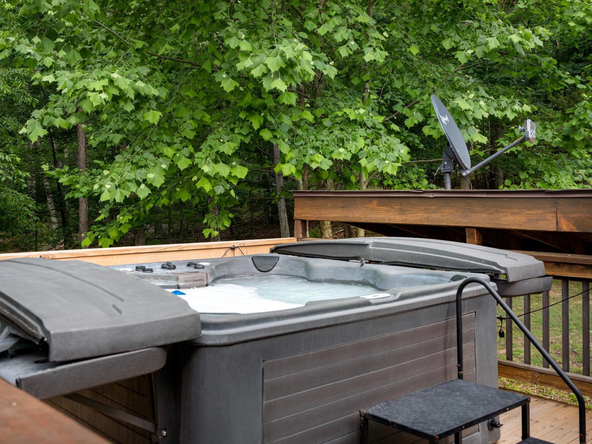 Shenandoah Dog Friendly Cabin With River Access, Hot Tub, Fire Pit, Bbq, Outdoor Dining Шенандоа Экстерьер фото